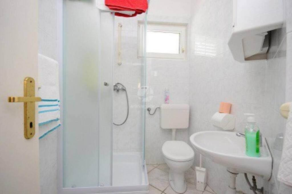 Adriatic Apartman A4 -Rab Kampor Εξωτερικό φωτογραφία